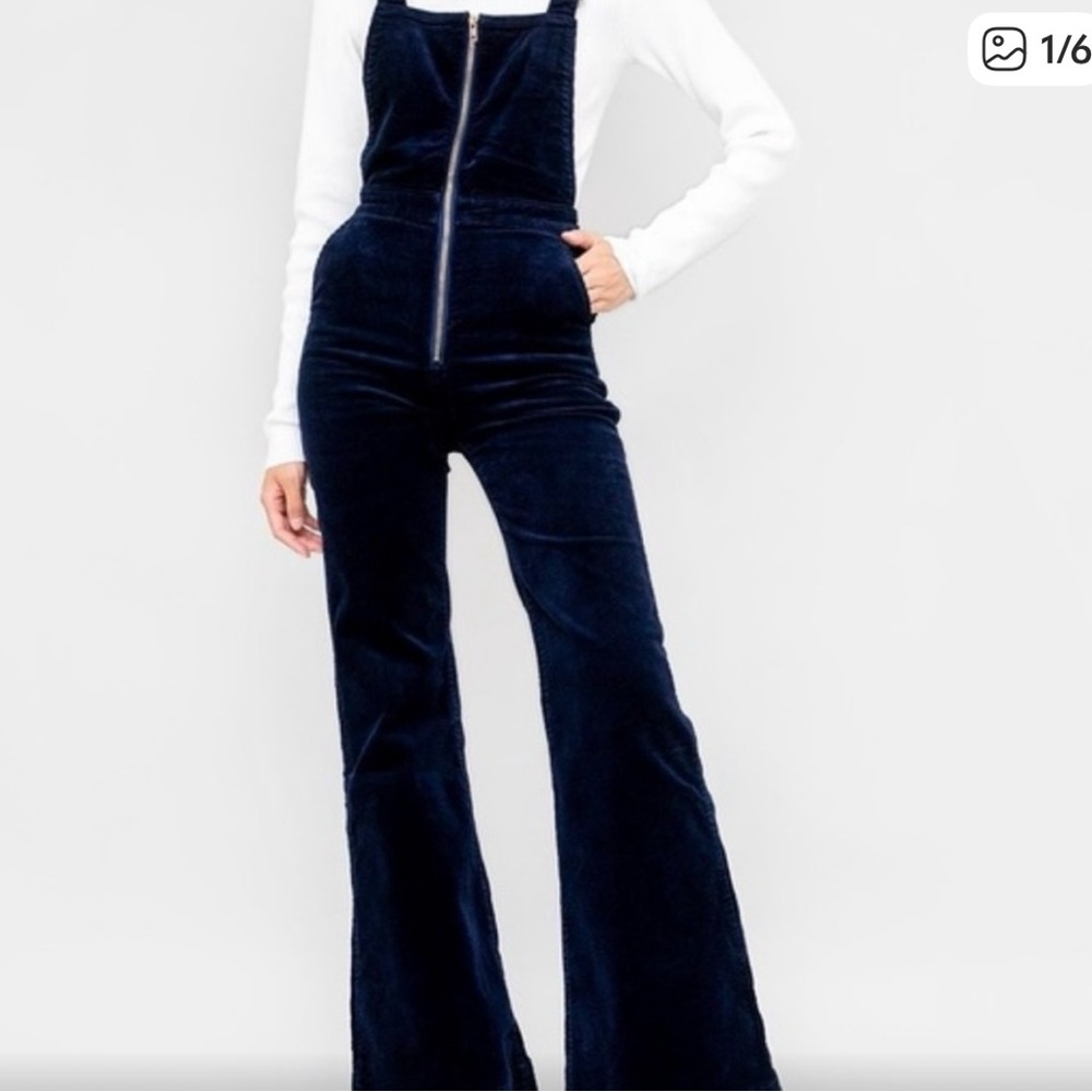 ROLLA’S Eastcoast Flare Navy Blue Corduroy Overalls Size 29